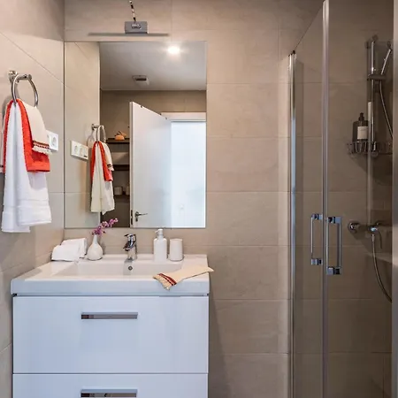 Skyline 2 Pool & Parking Free Malaga