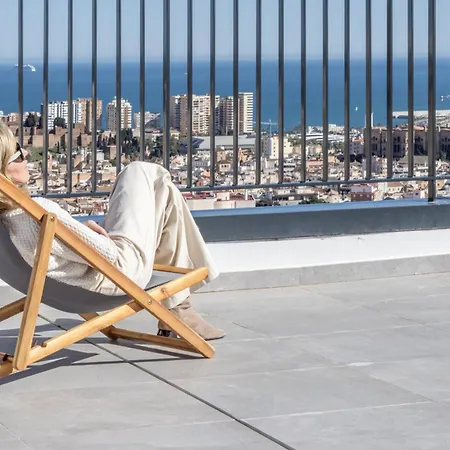 Apartment Skyline 2 Pool & Parking Free Malaga